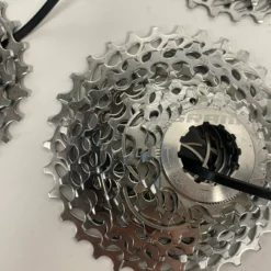 Lot De 4 Cassettes D'Occasion SRAM FORCE 22 PG 1170 11 Vitesses 6 Lot De 4 Cassettes D'Occasion SRAM FORCE 22 PG 1170 11 Vitesses -Vélos Soldes IMG 8003 scaled